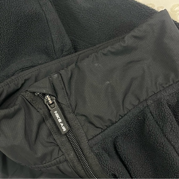 Nike Boys NSW Air Reflective Winterized Jacket Black Size Medium - Picture 8 of 8